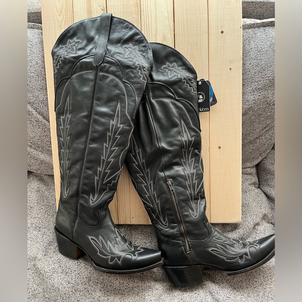 Rock’em knee high wide calf boots, Brand new size 9